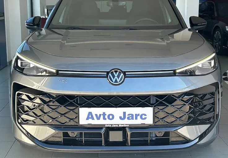 Zunanja slika - Volkswagen T-Roc - 1.5 eTSI R-Line DSG - SLO - 2