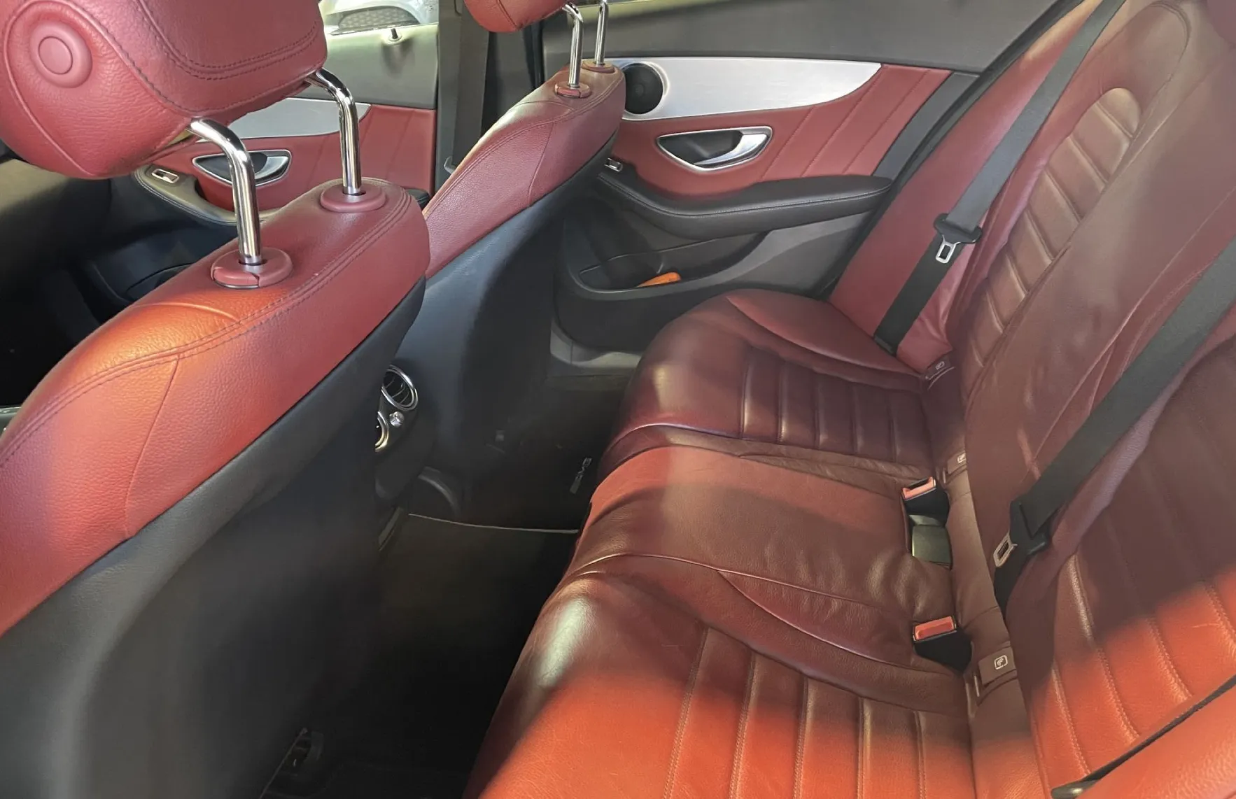 Zunanja slika - Mercedes-Benz C-Razred - C220d-AMG LINE-NAVI-TEMPOMAT-KAMERA-GRETJE SED-LED - 16