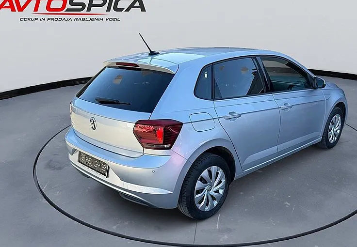Zunanja slika - Volkswagen Polo - 1.6 TDI Style BMT DSG - 4
