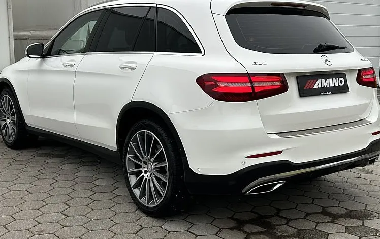 Zunanja slika - Mercedes-Benz GLC-Razred - AMG LINE 220 d 4MATIC-PANO-TEMPO-LED-ALU20 - 4