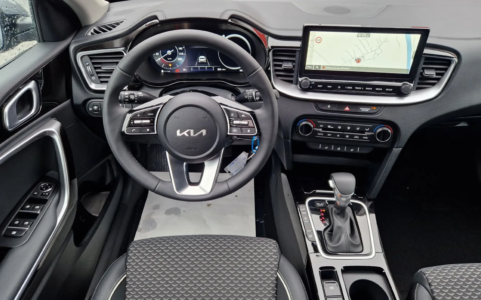 Zunanja slika - KIA XCeed - 1.6 T-GDi EX WAY ISG.7DCT 110.3 kW - 9