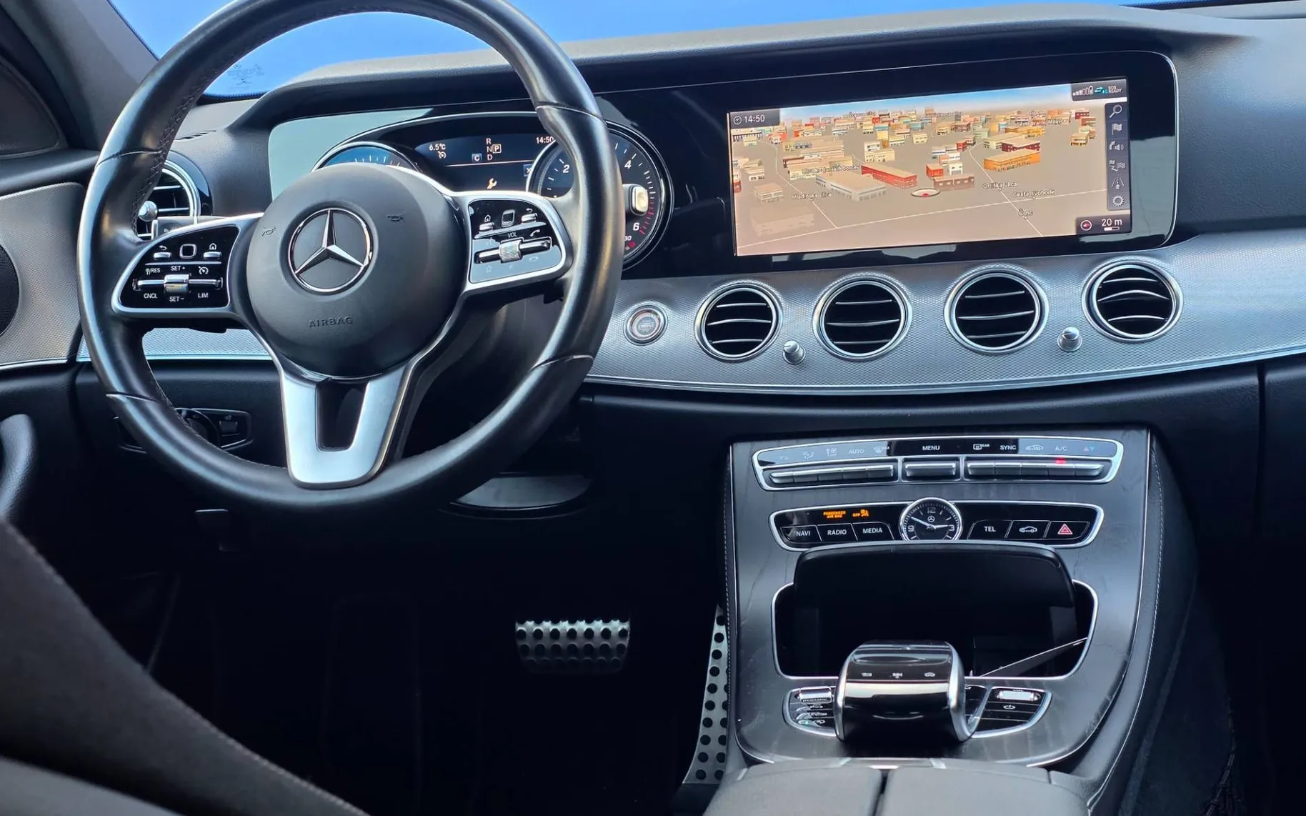 Zunanja slika - Mercedes-Benz E-Razred - E 200 d SPORT MULTIBEAM VZR KAMERA NAVI TEMPO - 9