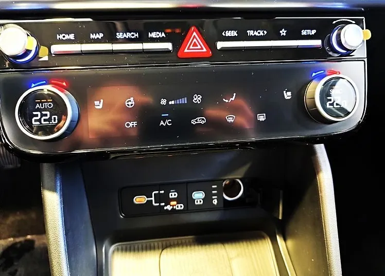 Zunanja slika - Hyundai Tucson - 1.6 T-GDI STYLE-WINTER-GRETJE SED-LED-KAMERA-VIDEO - 11