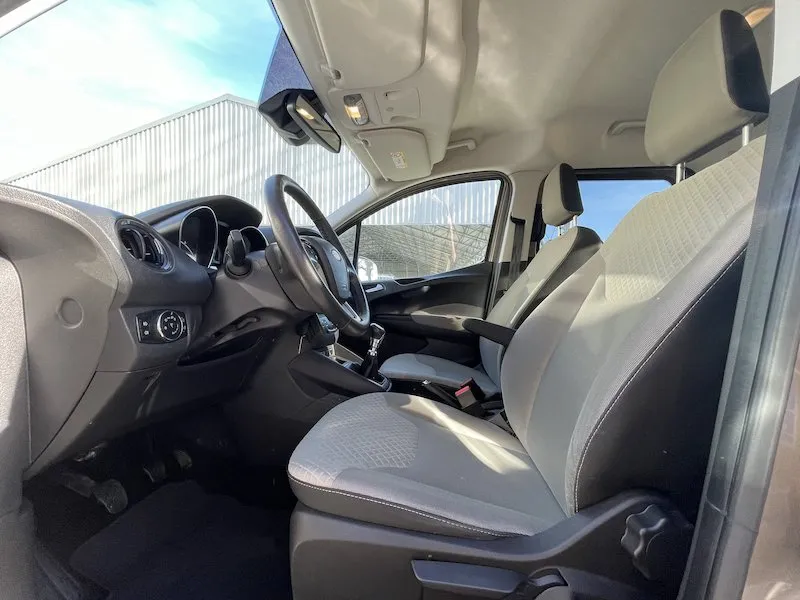 Zunanja slika - Ford Tourneo Courier - 1.5 TDCI 100KM TITANIUM SLO poreklo ZIMSKI PAKET - 8