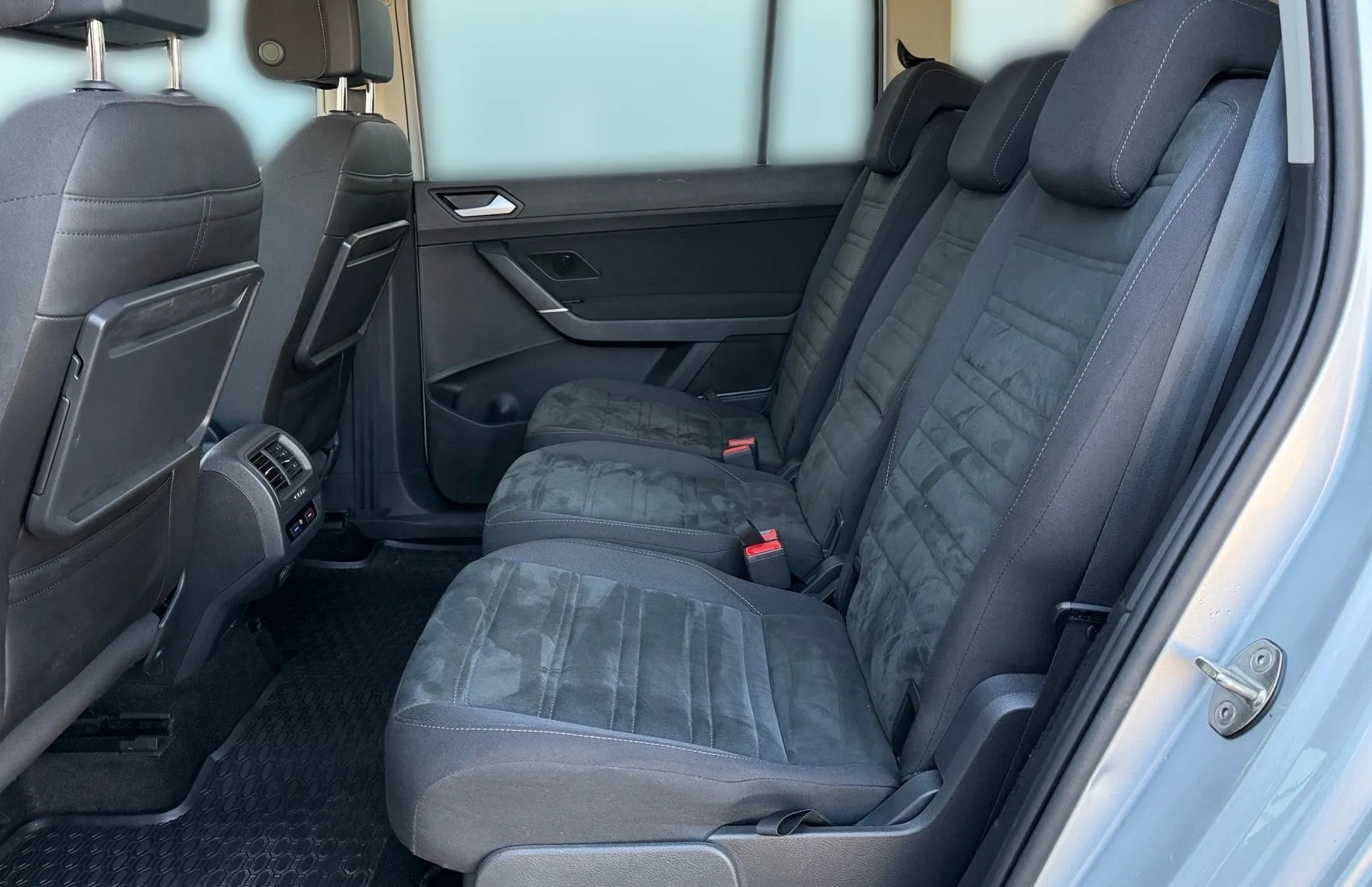 Zunanja slika - VW Touran - 2.0 TDI SCR avt. Family-LED-Vlečna kljuka-ACC... - 10