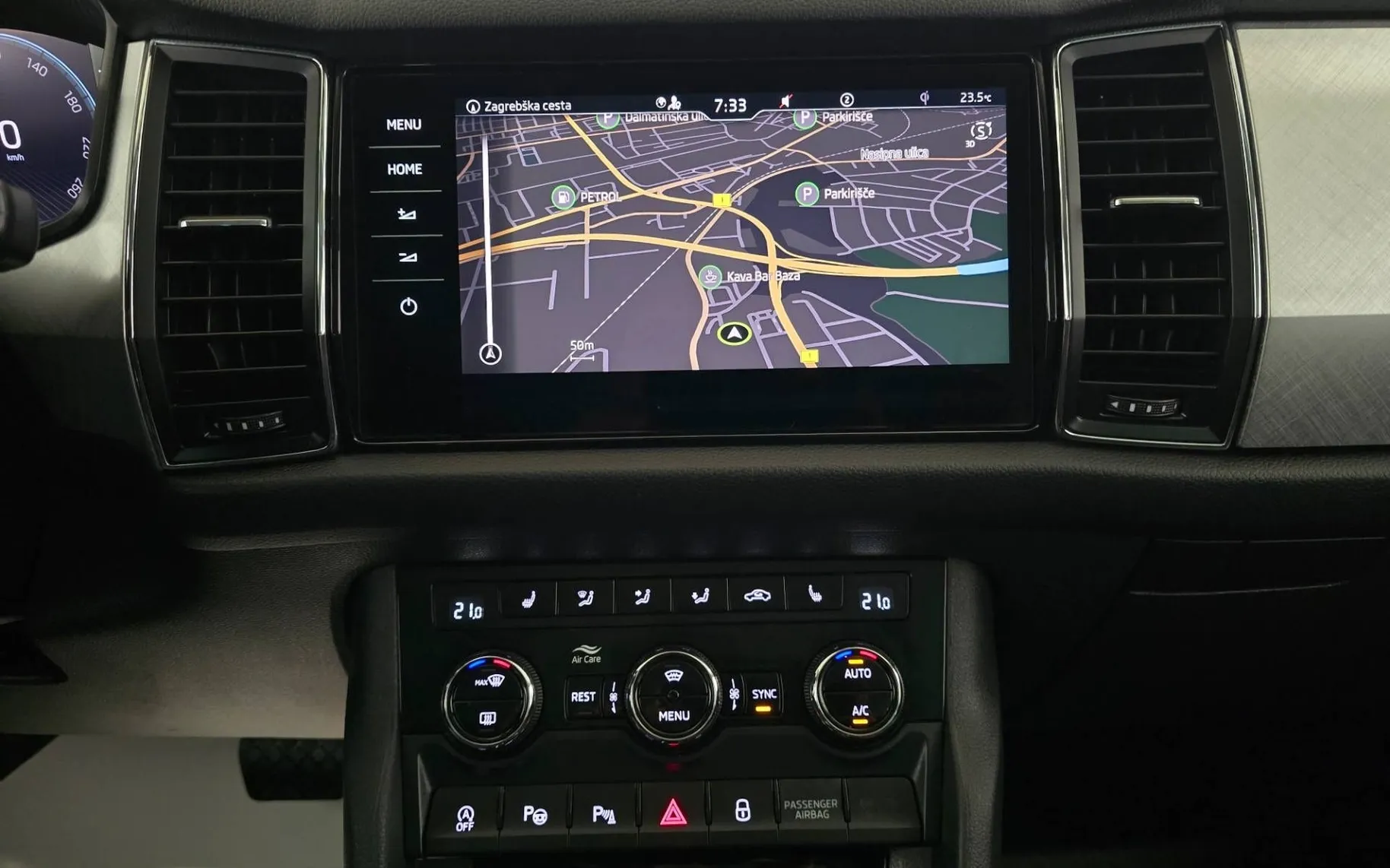 Notranja slika - Škoda Kodiaq - 4x4 2.0 TDI Ambition Tour DSG - Matrix.virtual.ACC - 18