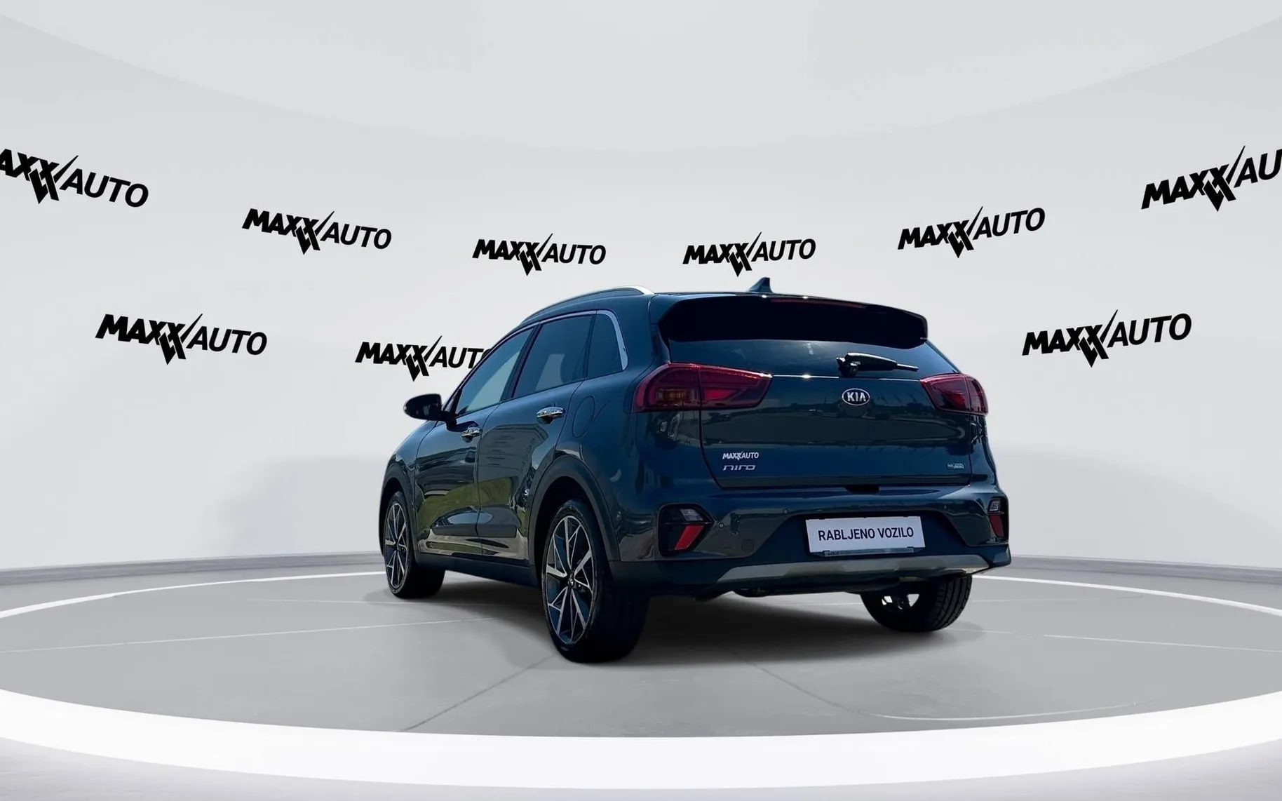 Notranja slika - KIA Niro - 1.6 HEV DCT - 7