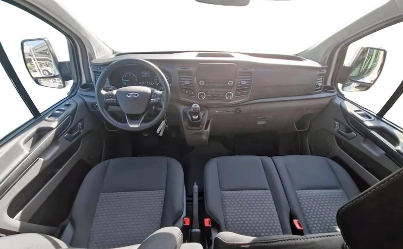 Zunanja slika - Ford Transit Custom - 2.0TDCI TREND-SLO-2XKLIMA-9X SEDEŽI-FORD JAMSTVO - 4
