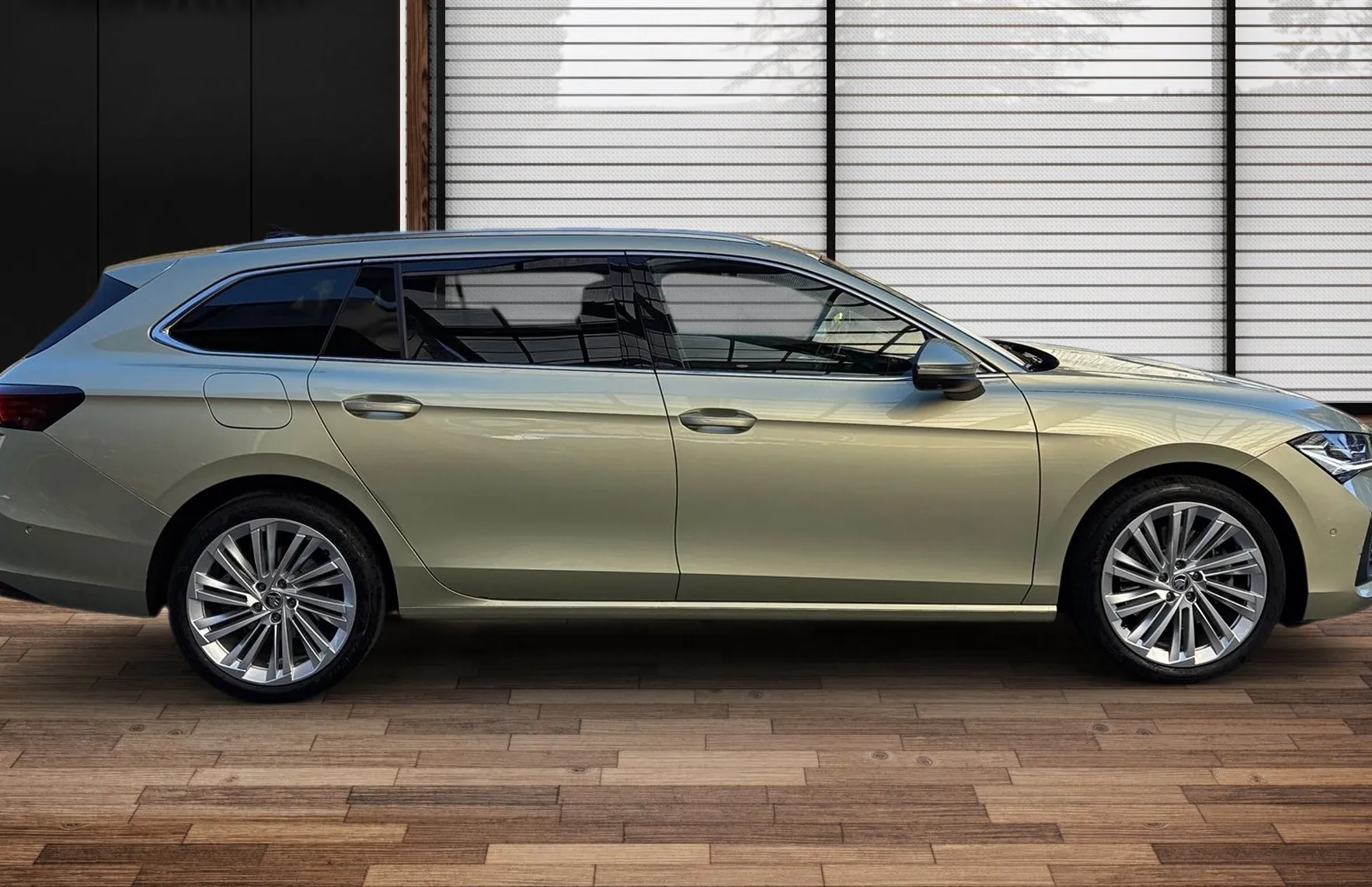Zunanja slika - Škoda Superb - SELECTION Combi 2.0 TDi DSG 4X4 193PS-SLO-1.LAST - 6