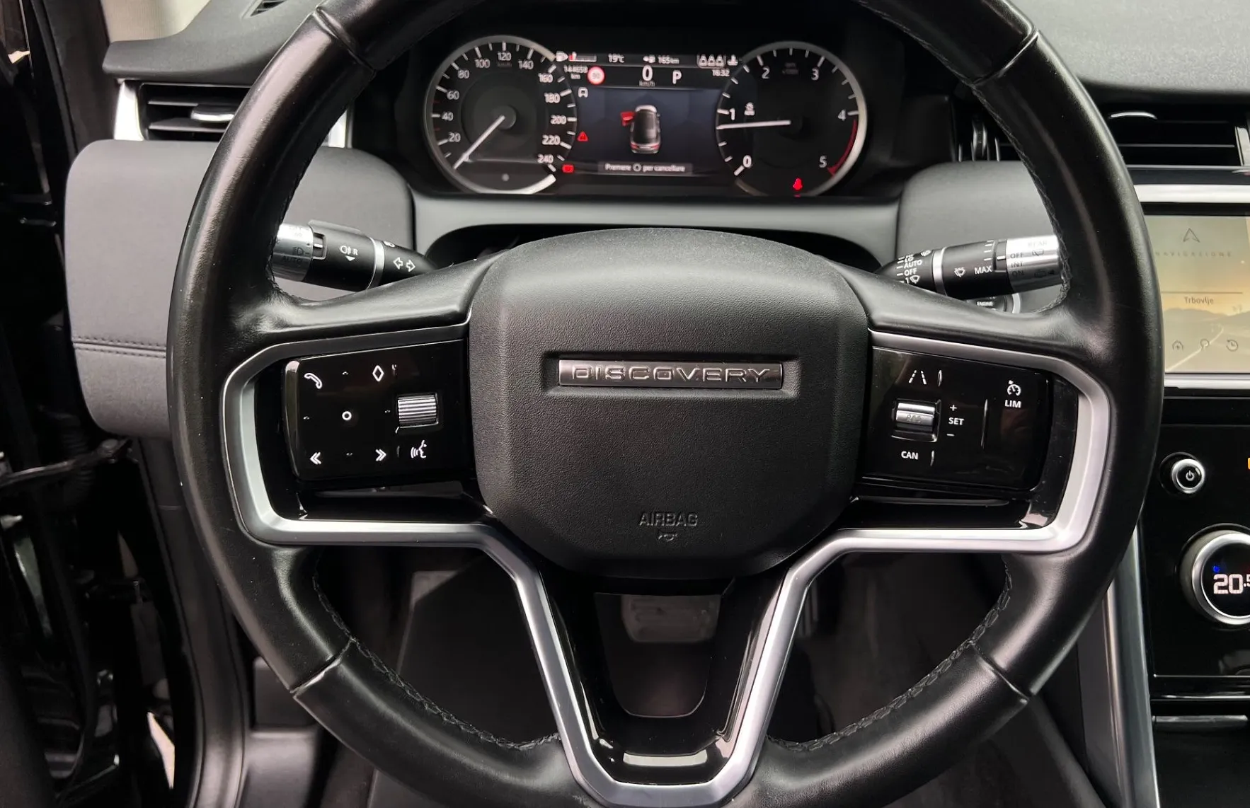 Zunanja slika - Land Rover Discovery Sport - 2.0 TD4 D165 MHEV Avt. 1 lastnik 1 letna garancij - 14
