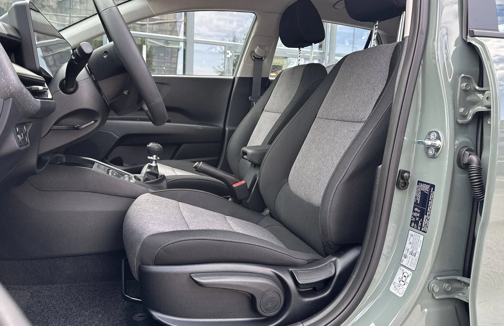 Zunanja slika - KIA Stonic - 1.0 T-GDi LX Life - 10