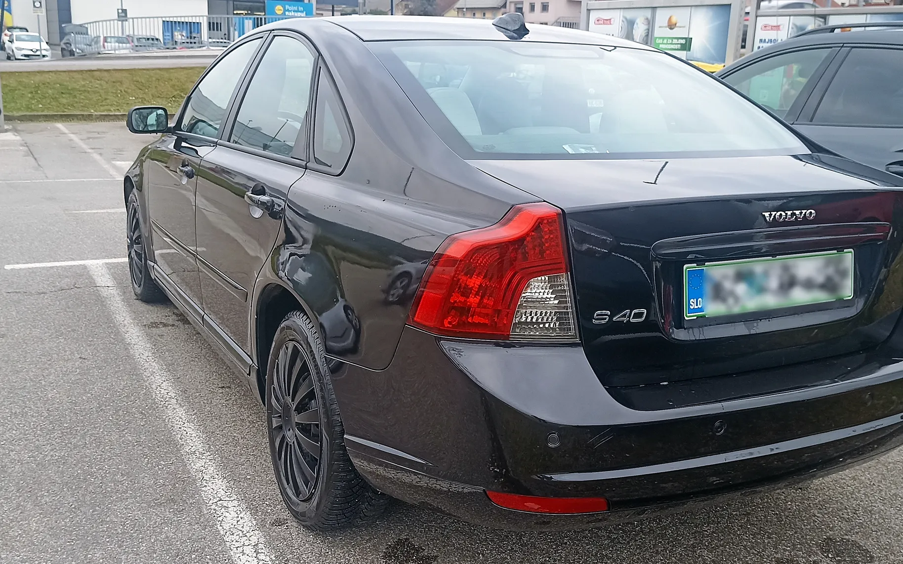 Zunanja slika - Volvo S40 - 1,6 D - 2