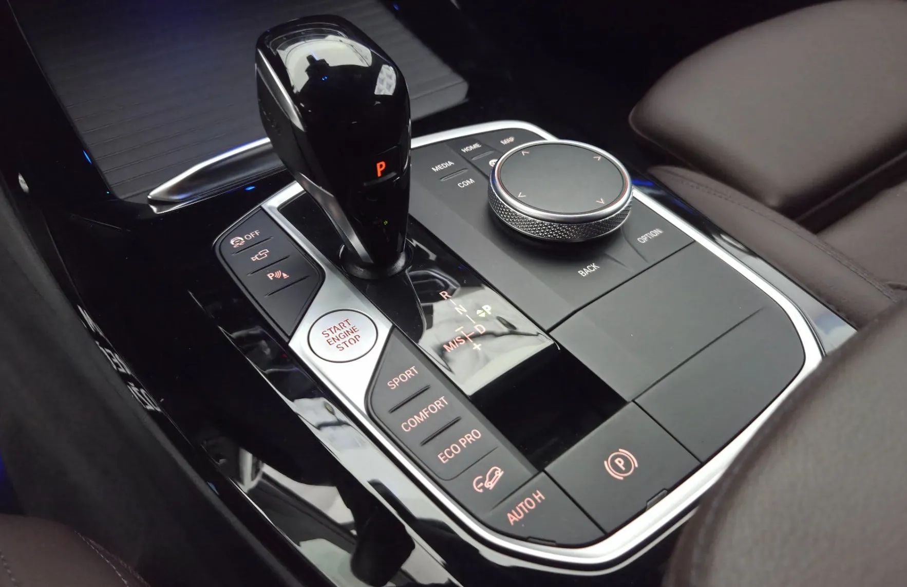 Zunanja slika - BMW X3 - serija : xDrive20i Avt.M.SPORT-KEYLESS-KAMERA-KLJUKA-LED - 18