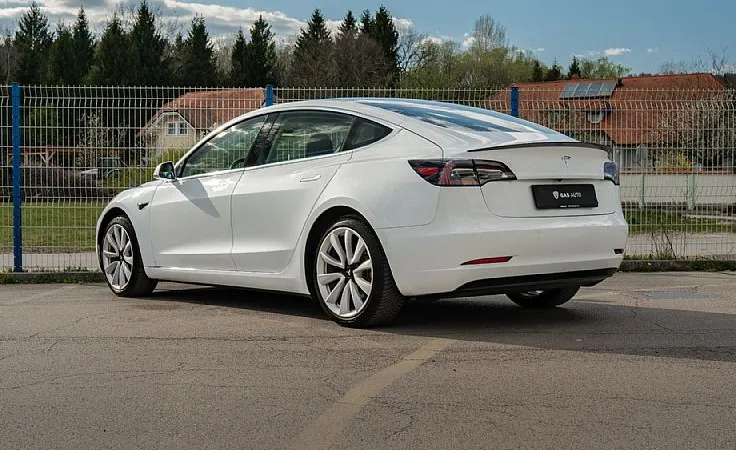 Zunanja slika - Tesla Model 3 - Standard Range Plus - 7