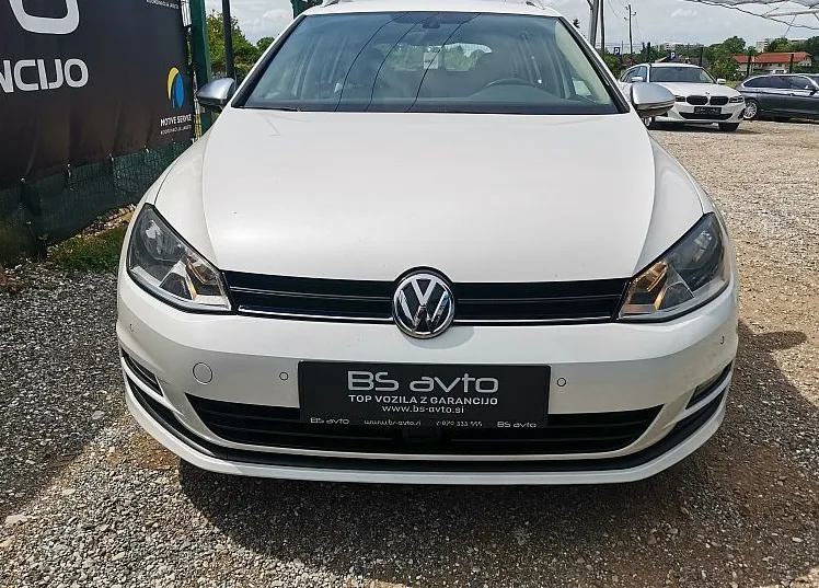 Zunanja slika - VW Golf - Variant 1.6 TDI BMT R-Line Edition DSG-NAVI-PDC-ALU - 2