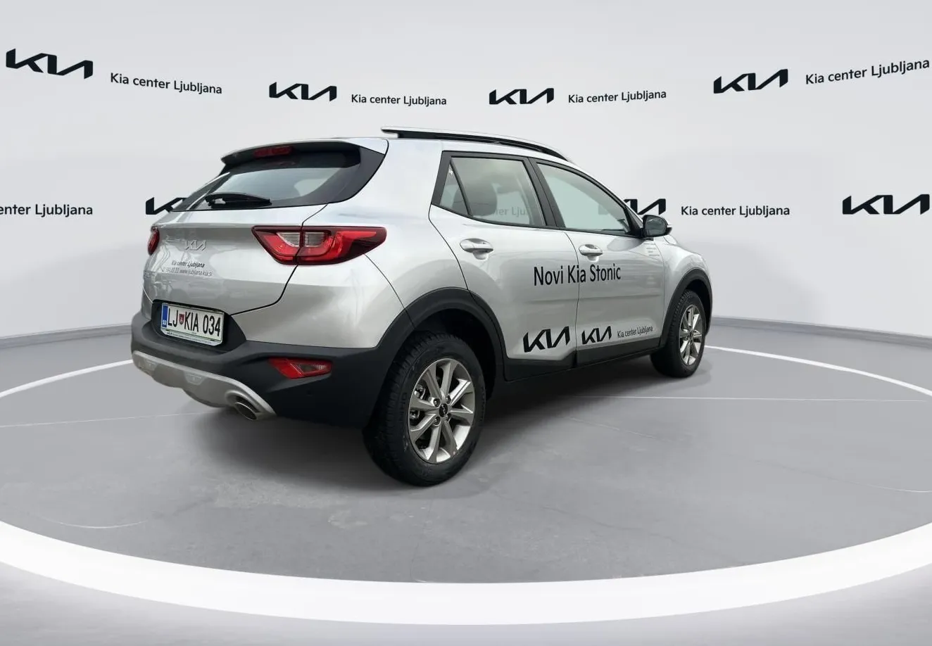 Zunanja slika - KIA Stonic - 1.2 DPI LX Urban+ M T... - 5