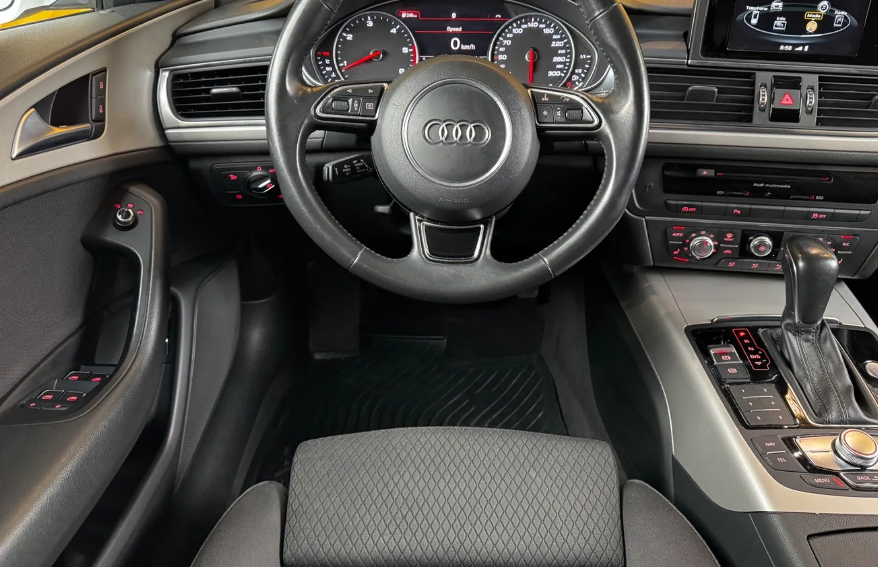 Zunanja slika - Audi A6 - Avant 2.0 TDI Quattro AUT. S Line-KLJUKA-GRETJE-TEMP - 14