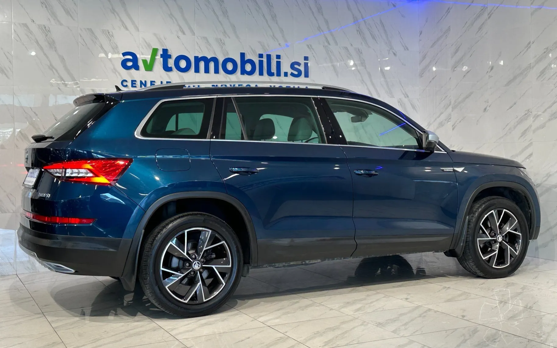 Zunanja slika - Škoda Kodiaq - 1.5 TSI Style DSG |Kamera|Memory|Canton|ACC|SLO| - 5