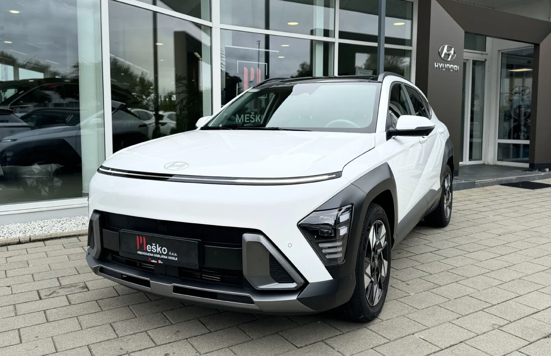 Zunanja slika - Hyundai Kona - 1.0 T-GDI 120 Impression DCT EDITION.MSR.DIG.KEY.. - 1