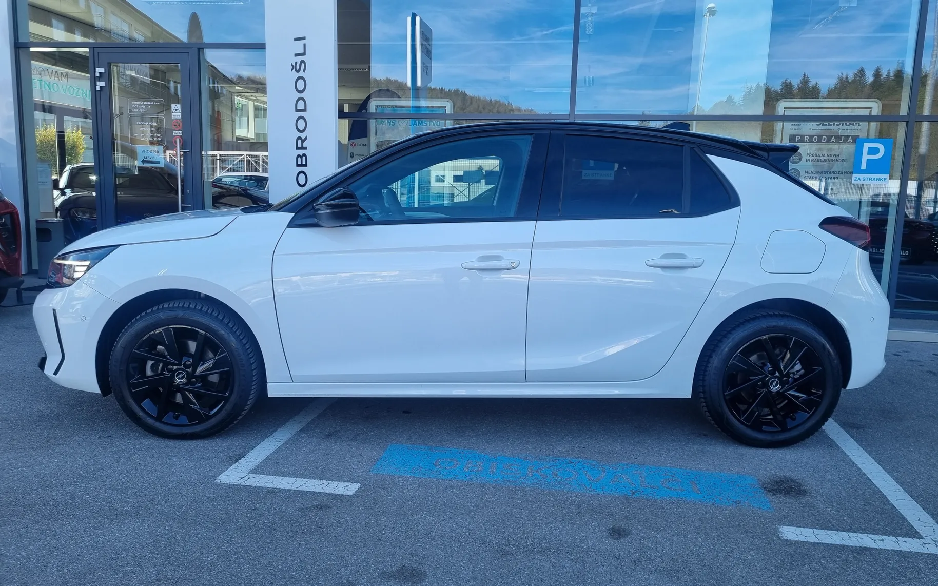 Zunanja slika - Opel Corsa - 1.2 Turbo Avtomatik - SAMO 12.199km - TOP OPREMA - 4