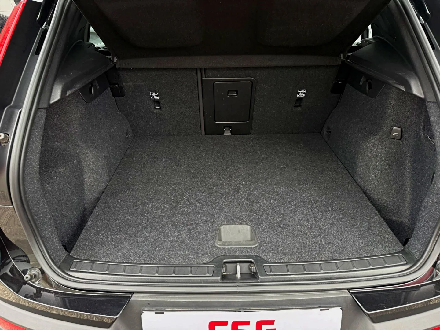 Zunanja slika - Volvo XC40 - T4 Recharge |novi model|LED|Kamera|DAB|Keyless - 14