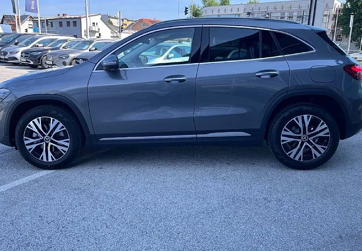 Zunanja slika - Mercedes-Benz GLA-Razred - 180 Progressive Avt. - 4