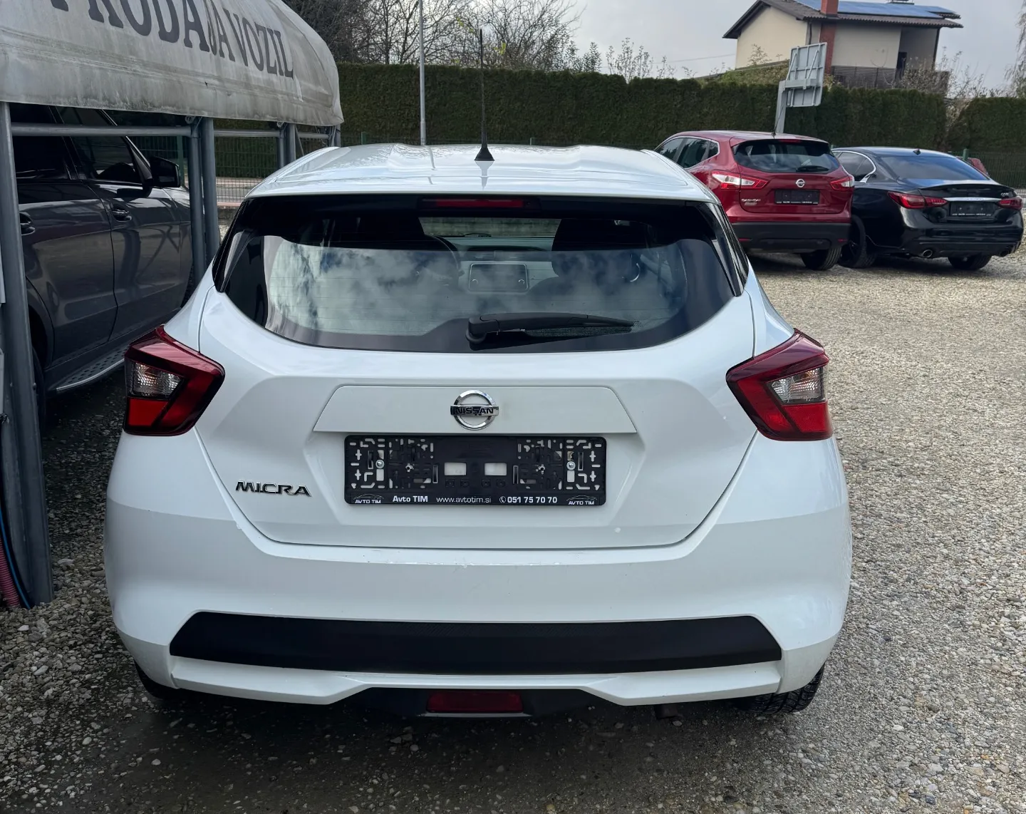Zunanja slika - Nissan Micra - 1,0 Visia - 9