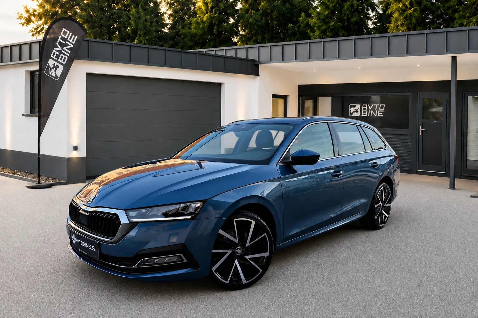 Zunanja slika - Škoda Octavia - Combi 2.0 TDI DSG-VIRTUAL-LED-AMBIENT-1.LASTNIK - 3
