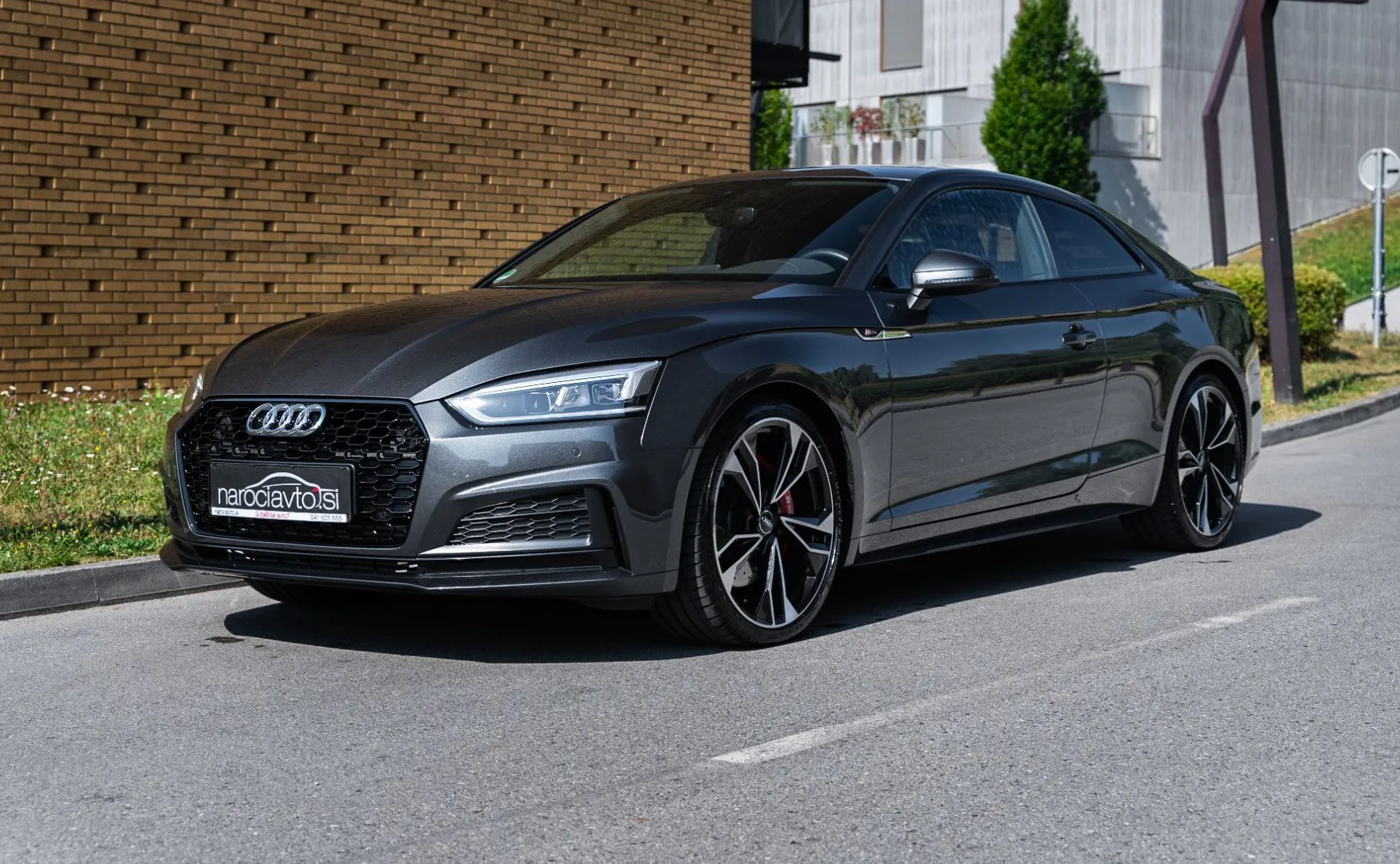 Zunanja slika - Audi A5 - 50 TDI - Quattro - S line - Bang Olufsen - Karbon - 3