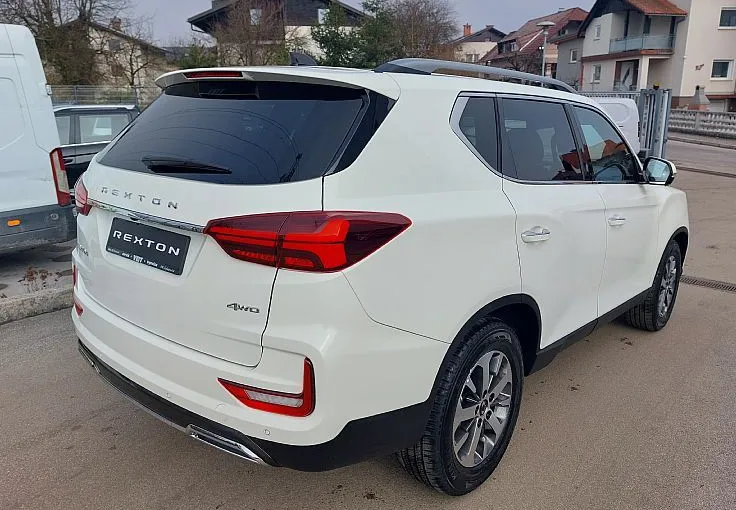 Zunanja slika - KG Mobility Rexton - 2.2 XDI DYNAMIC+  18 . 4x4 A T - 4