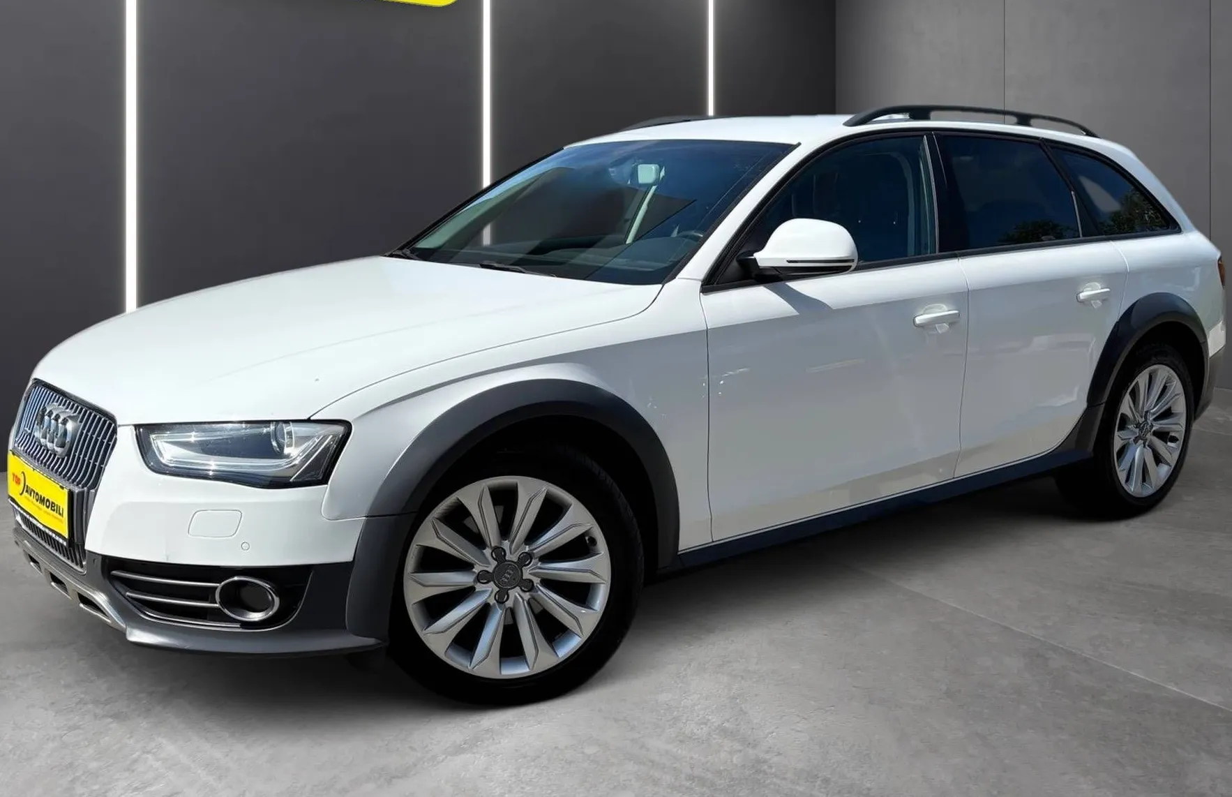 Zunanja slika - Audi A4 Allroad - 2.0 TDI QUATTRO XENON NAVI PDC KAMERA KLJUKA TOP.. - 2