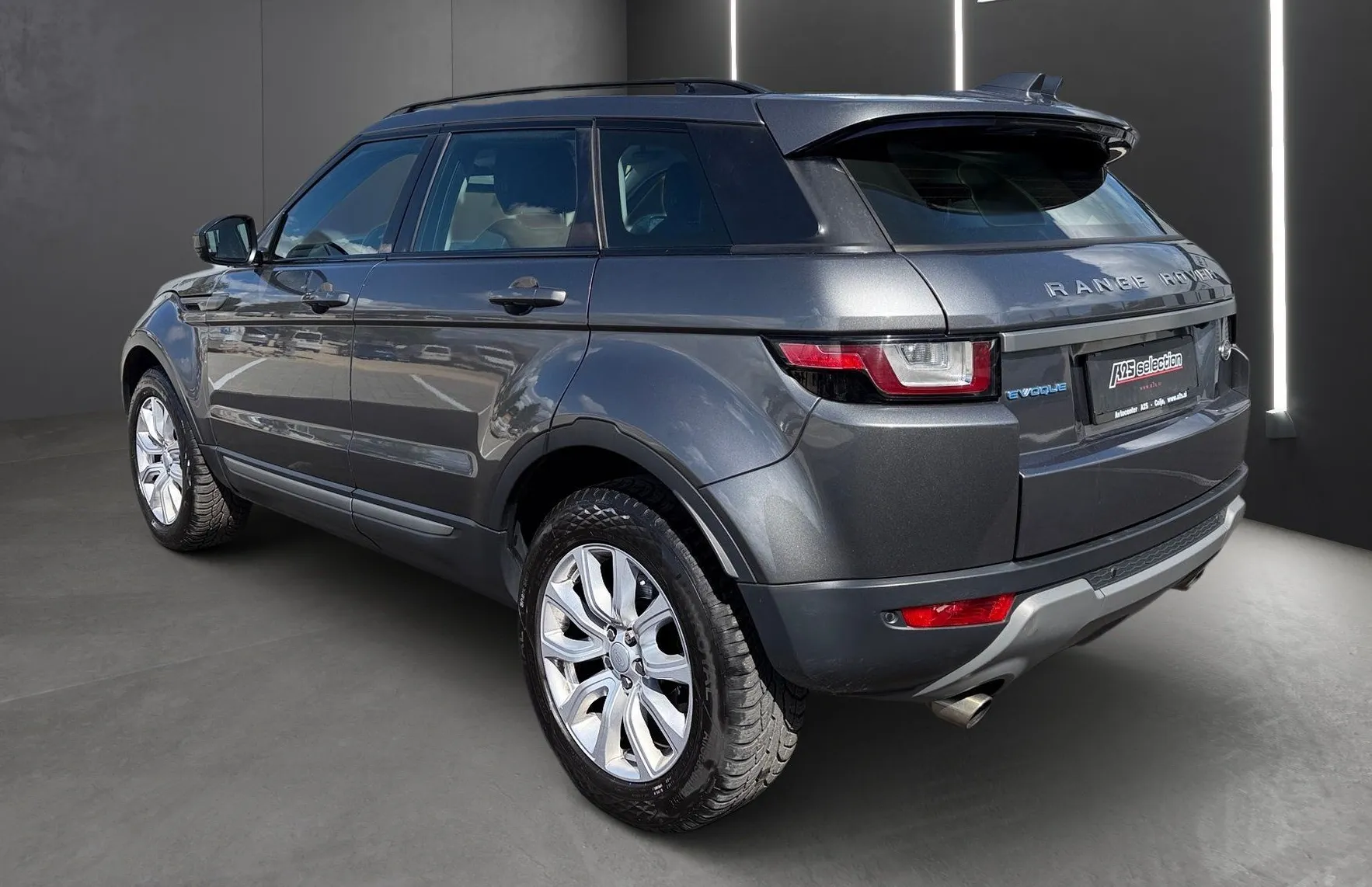 Zunanja slika - Land Rover Range Rover Evoque - 2.0 - 4