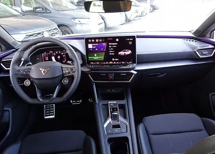 Zunanja slika - Cupra Leon - 1.5 eTSI 150KM DSG-Aktivno vzmetenje DCC-ALU 19 - 12