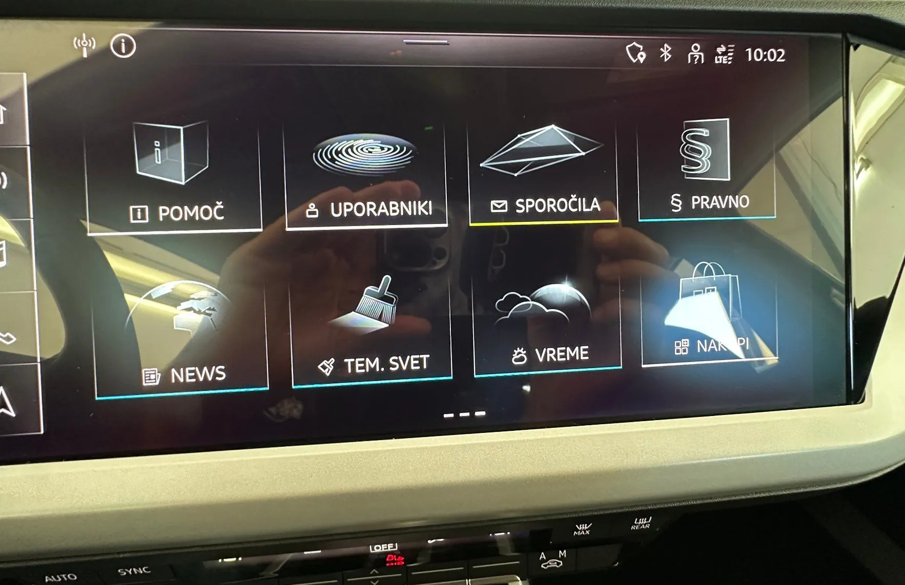 Zunanja slika - Audi Q4 - e-tron  45 e-tron quattro.NEMŠKI+4ALU.KAMERA.LED.NAVI - 17