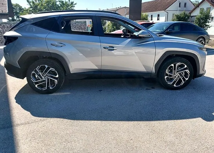 Zunanja slika - Hyundai Tucson - 1.6 T-GDI IMPRESSION AVTOMATIK - 8