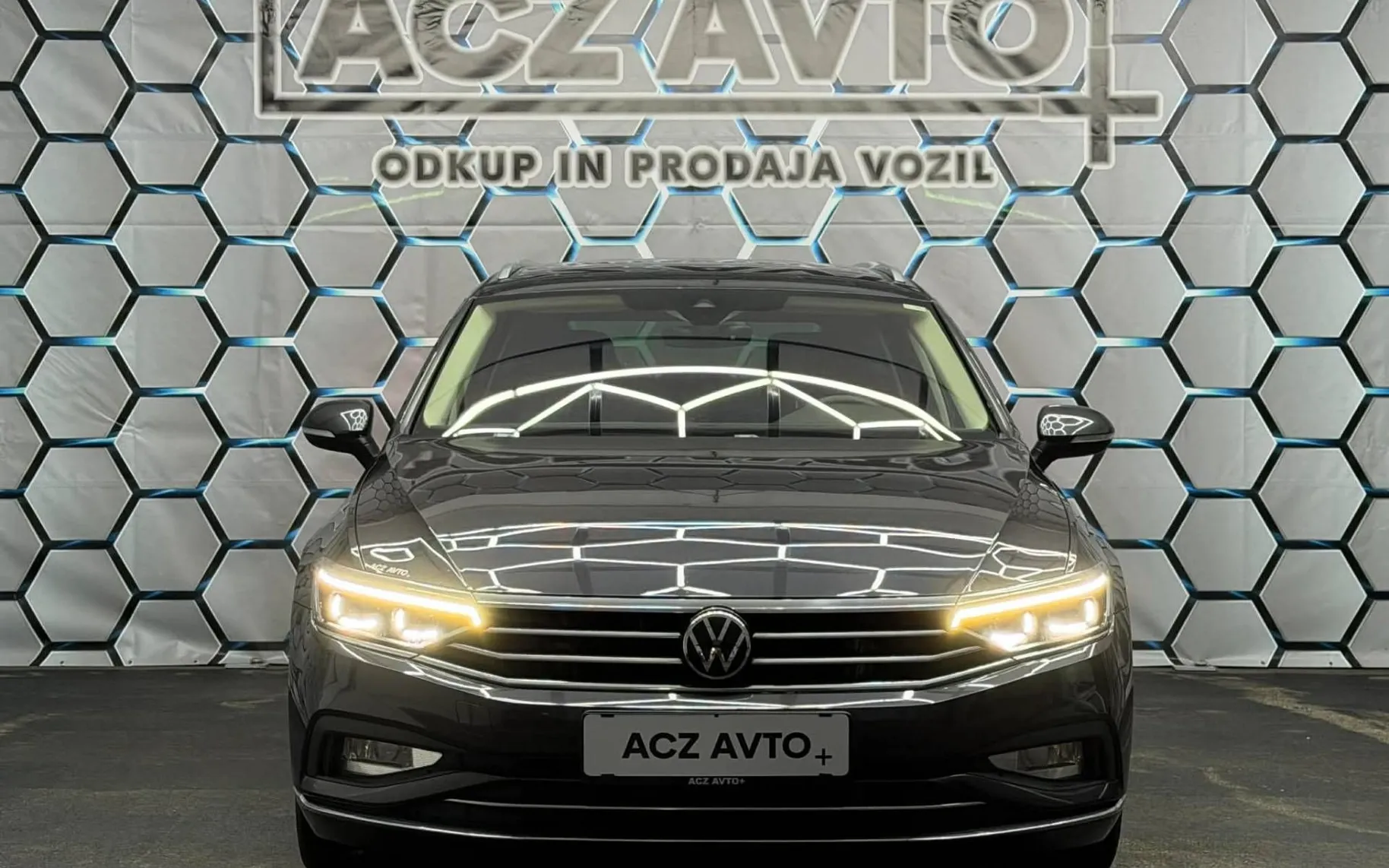 Zunanja slika - Volkswagen Passat Variant - 2.0 BI TDI•4 MOTION•IQ LED•VIRTUAL•ACC•MRTVI KOT - 2