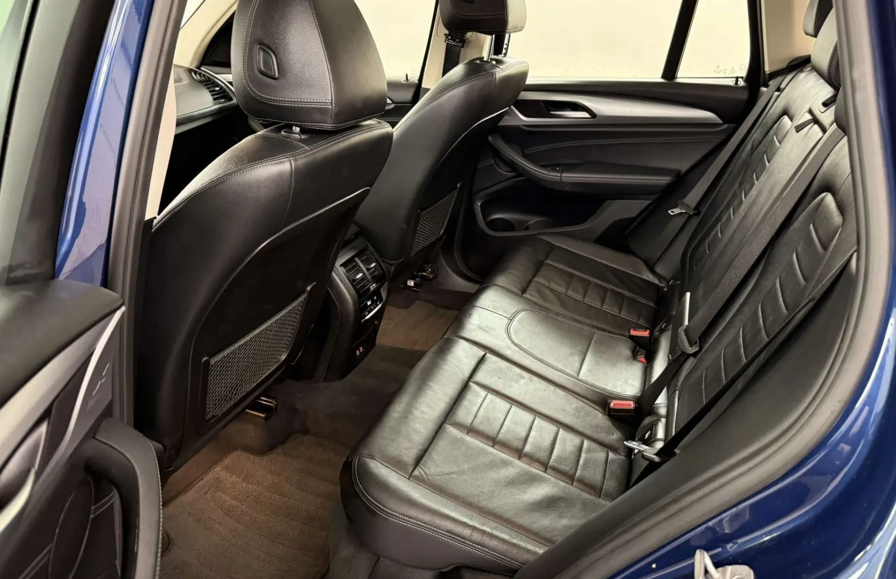 Zunanja slika - BMW X3 - serija : 30e 2.0i 252 xDrive.LUKSENBURG.USNJE.PANORAMA - 10
