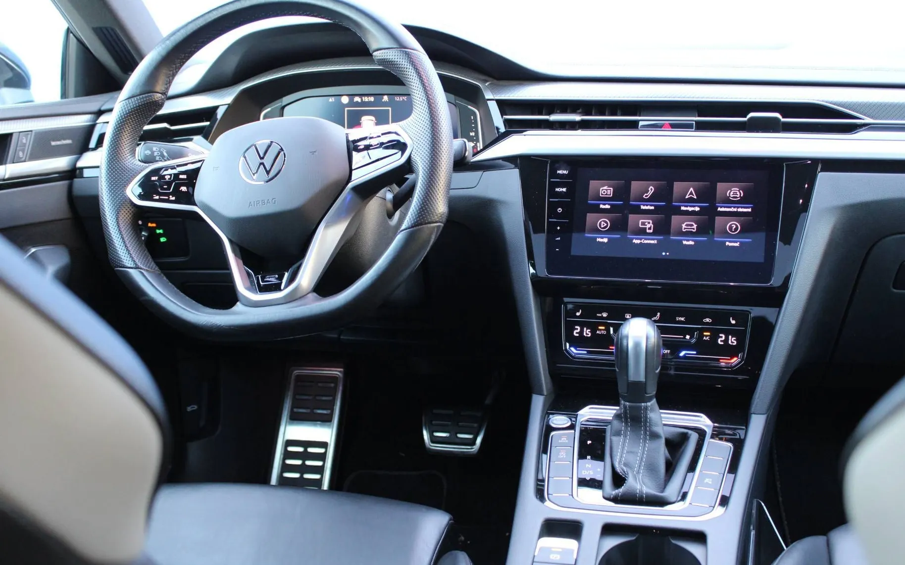 Zunanja slika - VW Arteon - 2.0TDI 4MOT.147kW R-LINE HARMAN K PANO KAM360 AM - 9