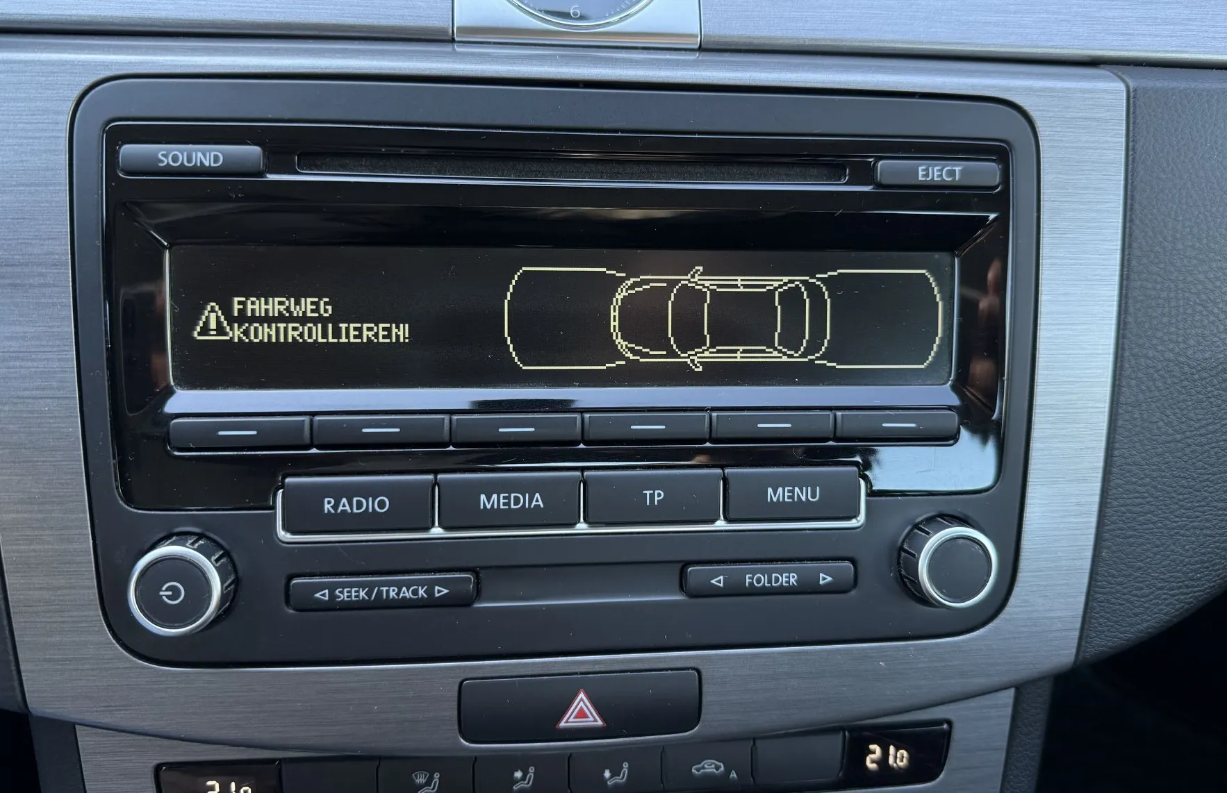 Zunanja slika - VW Passat - 2.0 TDI DSG BlueM. Comfortline tempomat - 12