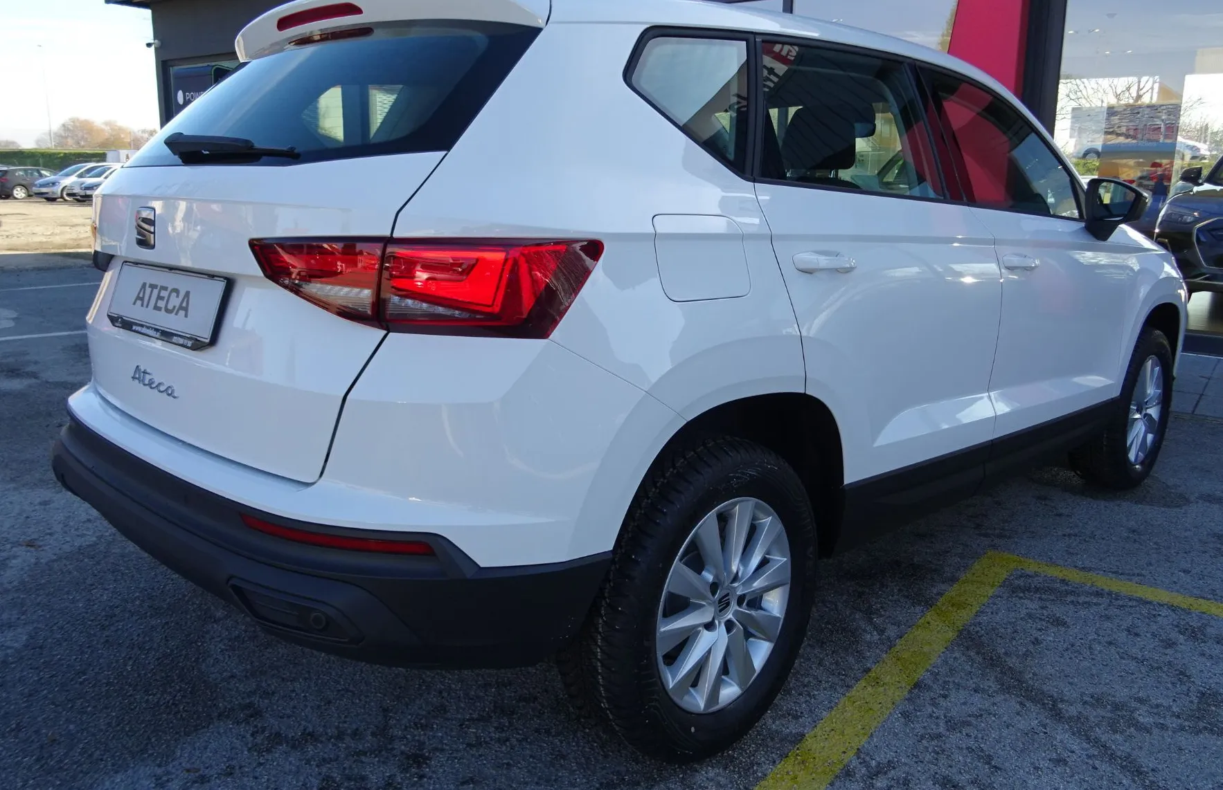 Zunanja slika - Seat Ateca - 1.0 TSI  HOLA 116KM - CELOETNE PNEVMATIKE - - 5