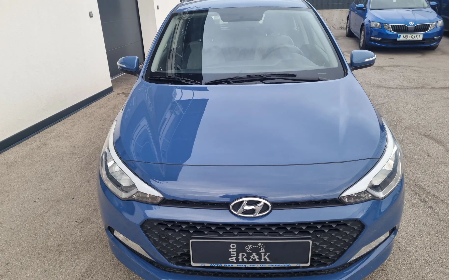 Zunanja slika - Hyundai i20 - 1.25 Life 87143 KM, 1.LASTNIK,SERVISNA - 4