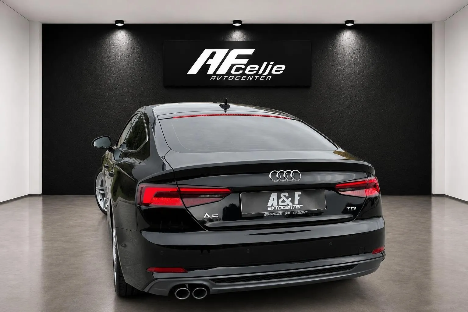 Notranja slika - Audi A5 Sportback - 2.0 TDI-3X S LINE PAKET LIZING ZA TUJCE - 7