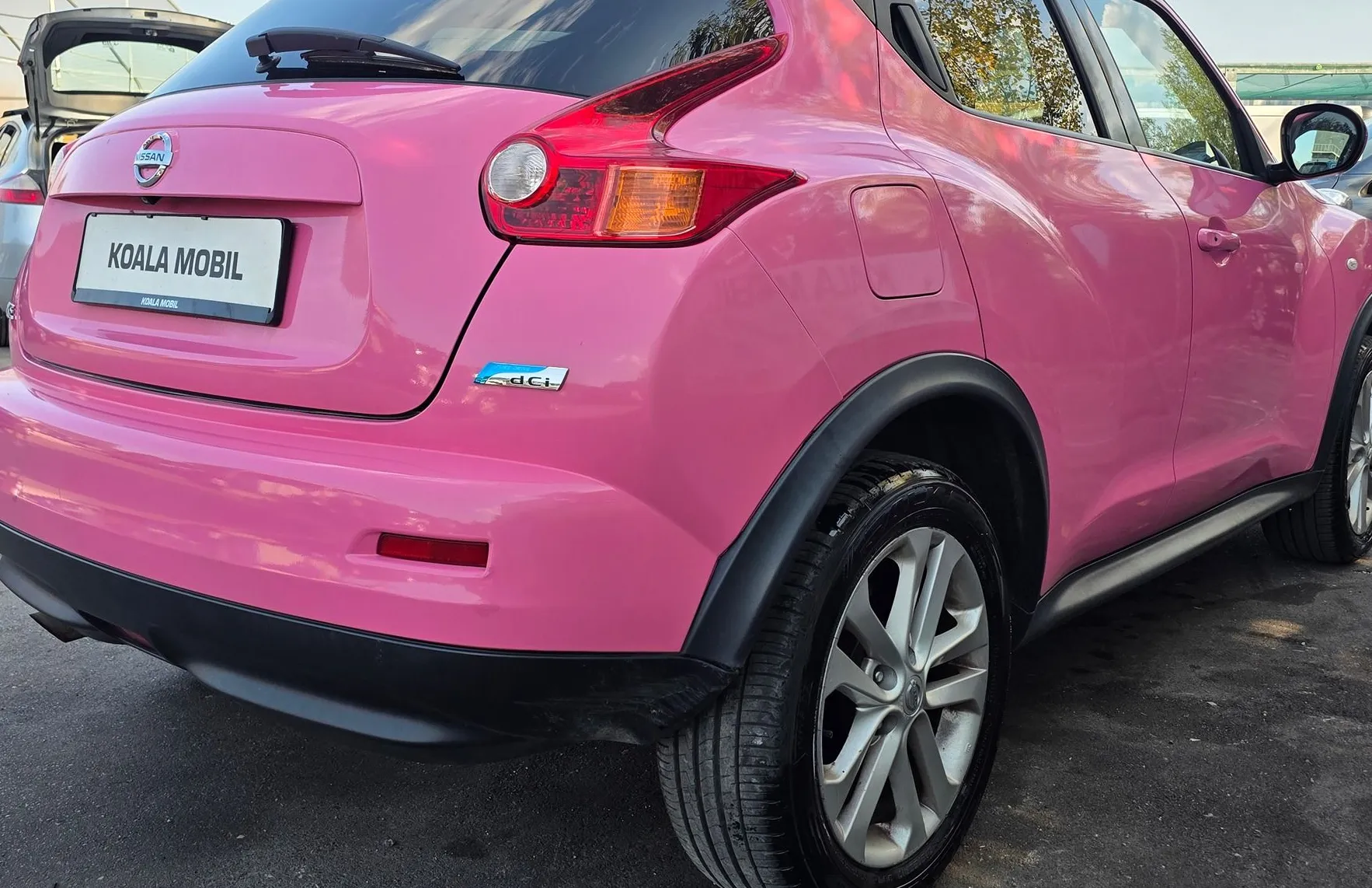 Zunanja slika - Nissan Juke - 1.5 dCi PINK PAKET KLIMA-ALU PLATIŠČA-SLOVENSKI - 4