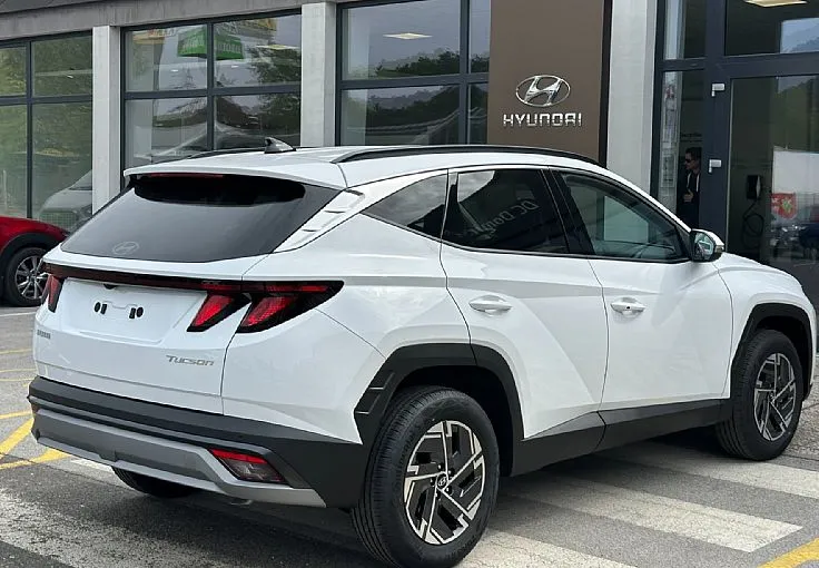 Zunanja slika - Hyundai Tucson - 1.6T-GDI Style°°Winter°°Kamera°°Senzorji°°Zimske p - 4