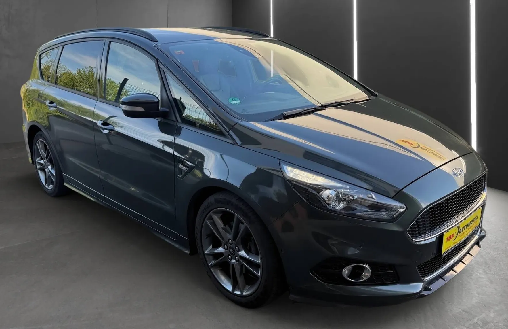 Zunanja slika - Ford S-MAX - 2.0 ST LINE FULL LED NAVI PDC MEMORY TOP - 8