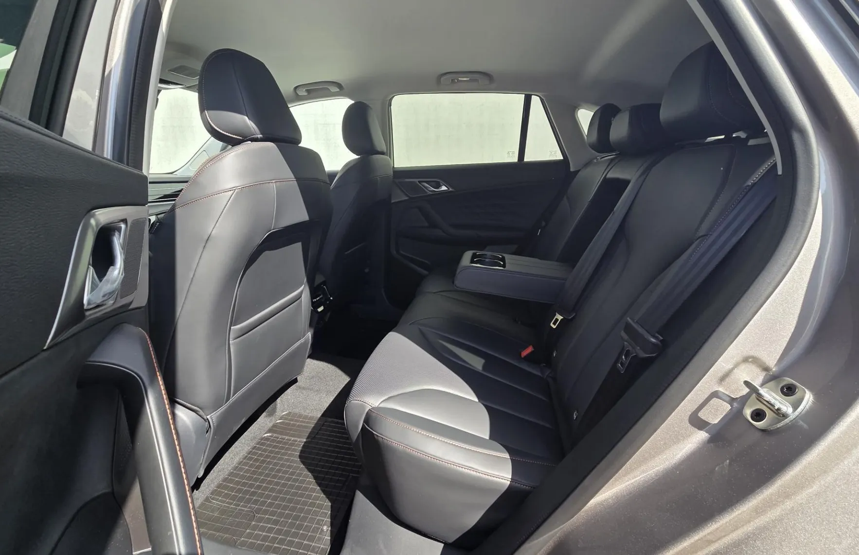 Zunanja slika - MG MG HS - HS HEV+ 1.5T Luxury+7 let jamstva - 11