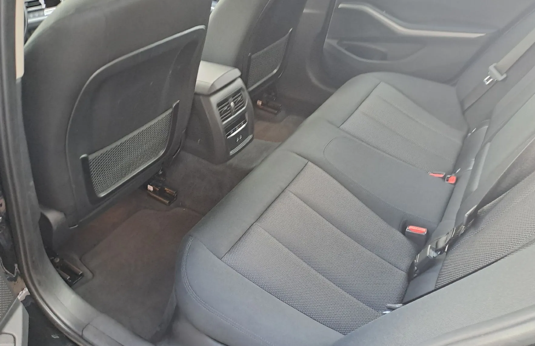 Zunanja slika - BMW Serija 3 - : 320E  A T - 4