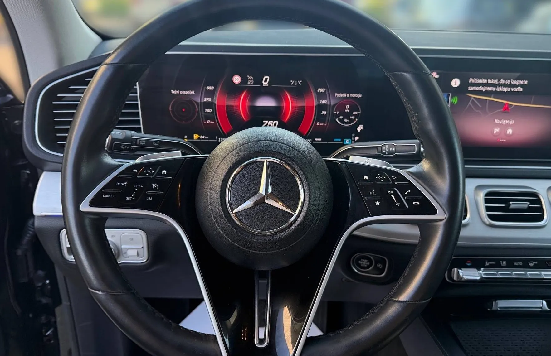 Zunanja slika - Mercedes-Benz GLE-Razred - 300d 4MATIC 22 COL AMG KAMERA RADAR NAVI PDC TOP.. - 15