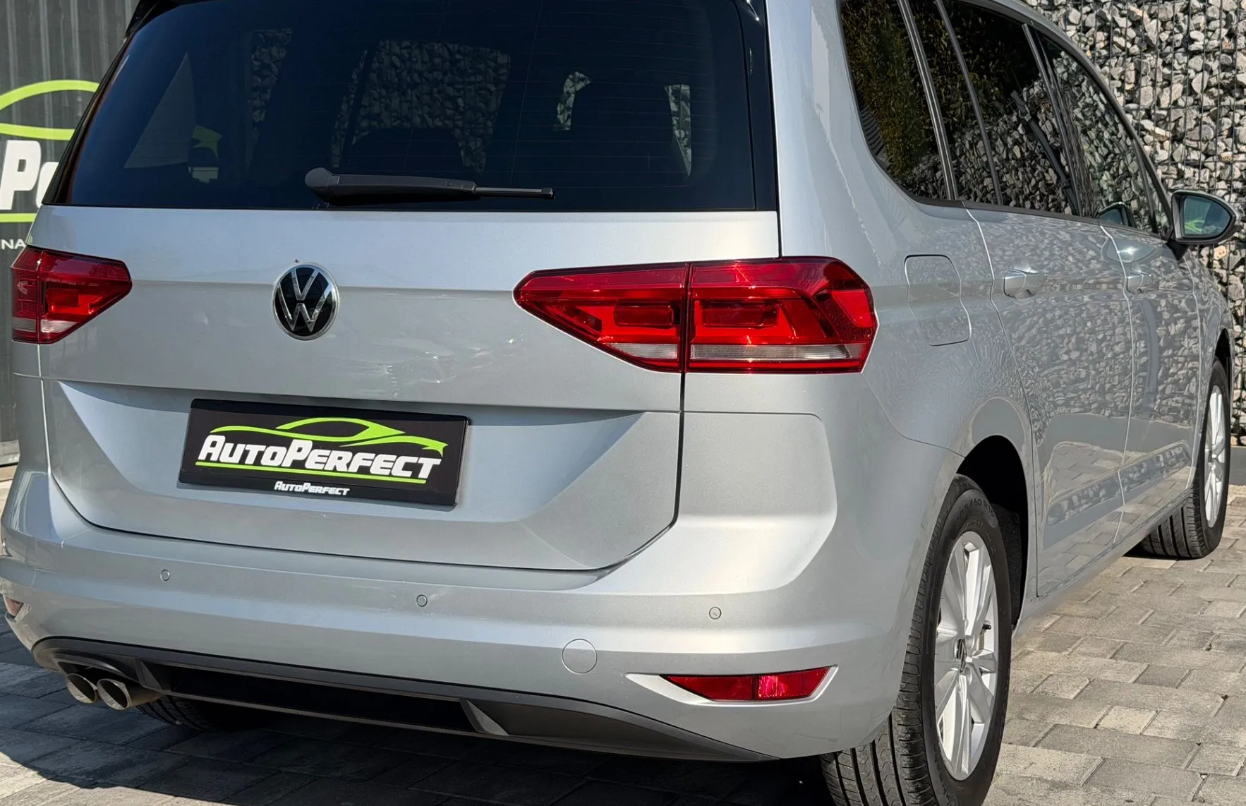 Zunanja slika - Volkswagen Touran - 2.0 TDI DSG |1. LAS.|VIRTUAL|ALCANTARA|MASAZA|PDC| - 6