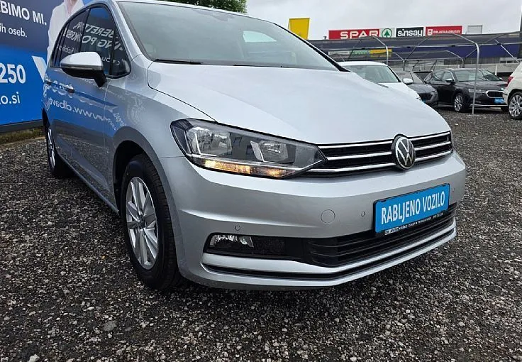 Zunanja slika - VW Touran - 2.0 TDI BMT Family DSG. VSE ASISTENCE. VIRTUAL - 2